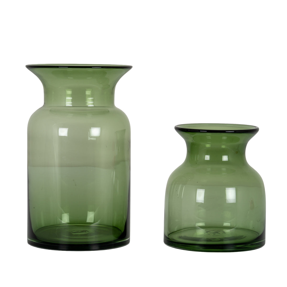 Small Green Glass Vase by Hill Interiors - image 2
