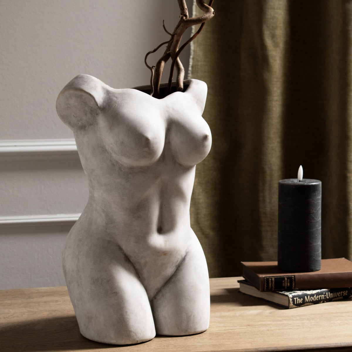 Female Figure Vase by SEDERVA - image 4