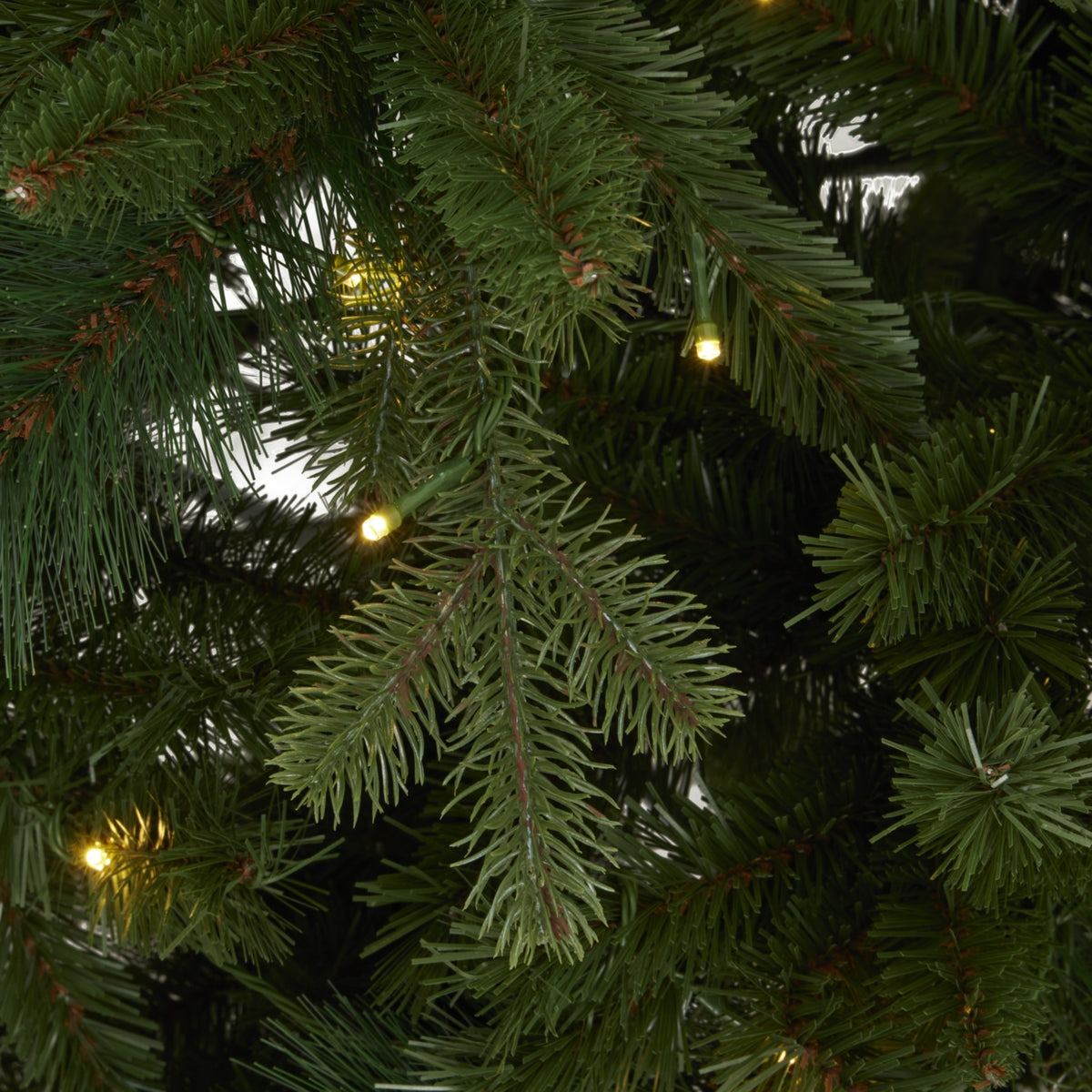 Green Forest Fir Pre-Lit 400L Led Christmas Tree by Hill Interiors - image 3